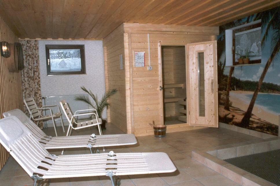 אנצקלושטרלה Ferienwohnung Enztalperle מראה חיצוני תמונה